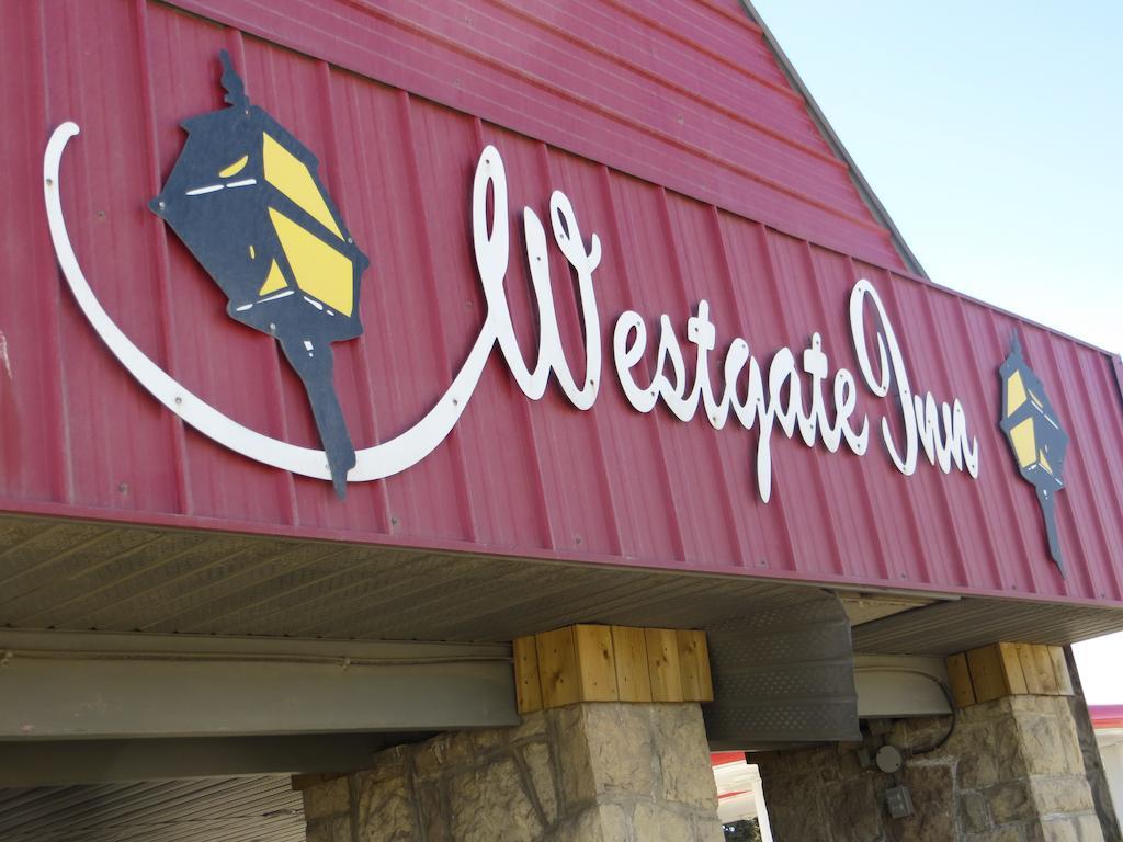 ססקאטון Westgate Inn מראה חיצוני תמונה